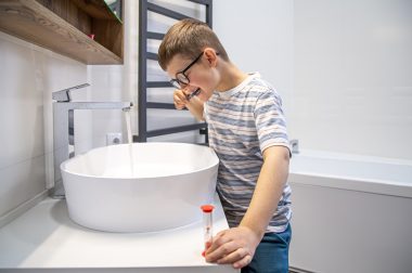 Care sunt cele mai fiabile branduri de baterii pentru lavoar?