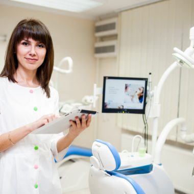 Când merită unui cabinet stomatologic să treacă de la amprenta clasică la fluxul digital